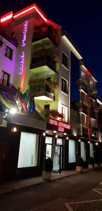 Hotel Aris 3*