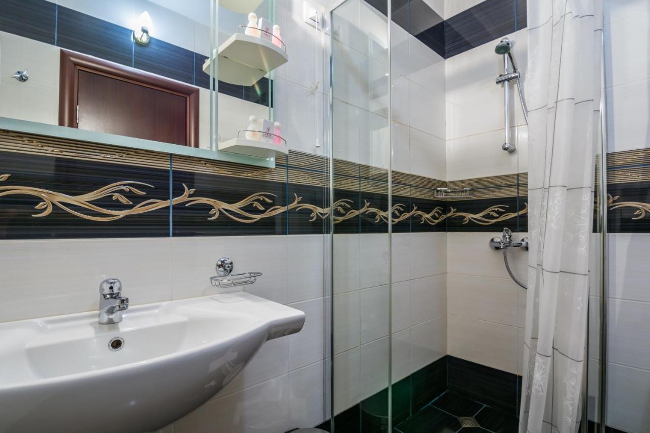 Hotel Aris
