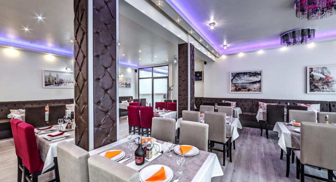 Aris Hotel 3*
